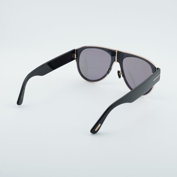 Tom Ford Lyle-02 FT1074 01C Sunglasses Black Aviator Frame, Smoke Lenses - Picture 5 of 10